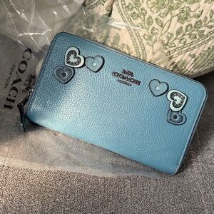 Coach Appliqué Tea Hearts Zip Around Wallet
